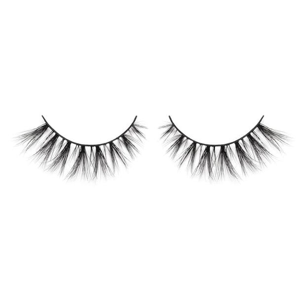 Add lashes for makeup services. Use with natural eyelash adhesive. Cruelty-free. Great for bridal, fashion and photoshoots.
