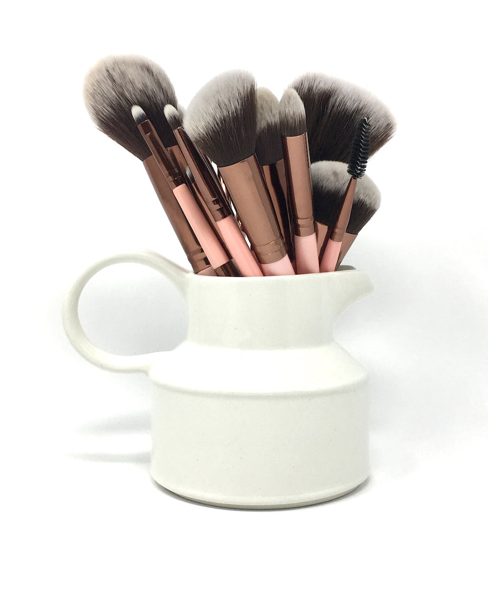 Luxie 215 Small Angle Brush - Rose Gold