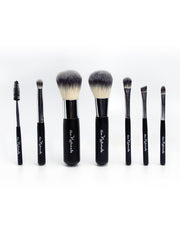 This Travel size Best Makeup Brush Set is All in one. This Makeup Brush Set includes Foundation Brush -  Eyeshadow Brush - Blush Brush - Crease Brush - Angle-Liner Brush - Lip Brush - Mascara Spoolie  and carrying case.  Shipping to Toronto and Greater Toronto Area, Canada and all over the world. Free Shipping on Orders over $75 within Canada.