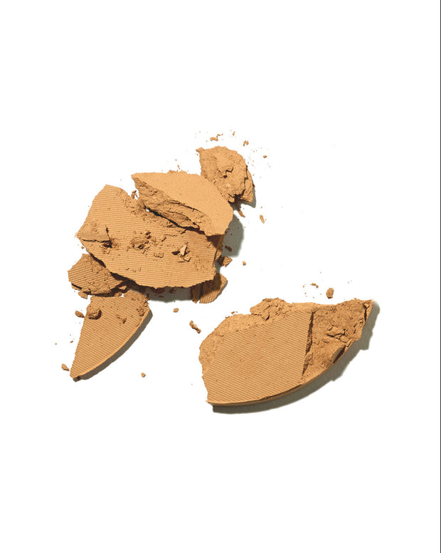 Honey Chestnut Best Organic & Natural Powder Foundation. Suitable for both oily and dry skin. Provides natural looks. Cruelty free Pressed Powder Foundation. Free Shipping on Orders over $75 within Canada.